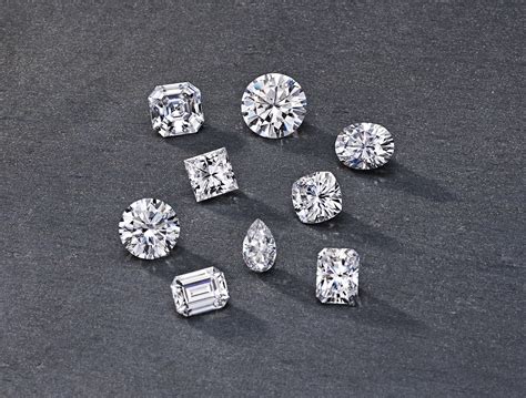 how to buy moissanite.